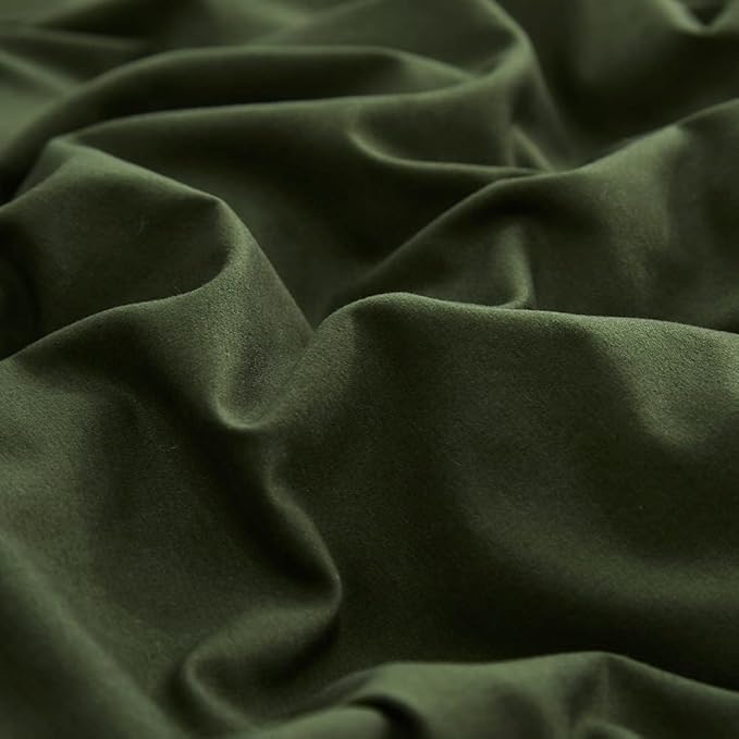 CLOTHKNOW Dark Green Twin/Twin XL Comforter Set Green Bedding Comforter Sets Boys Girls Comforter Soft Military Comforter with 2 x Pillow Cases