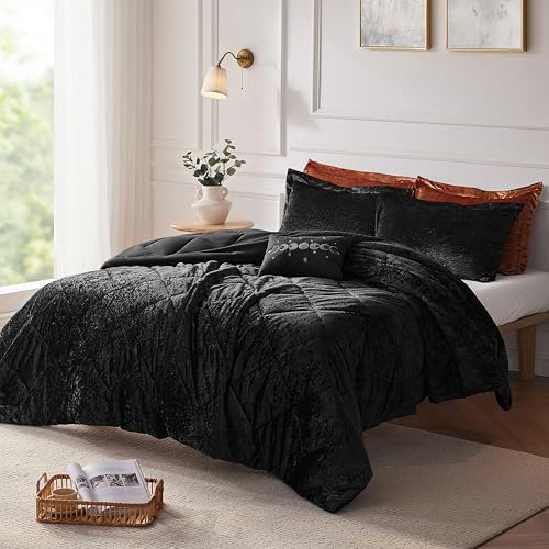 Intelligent Design Queen Comforter Set, Velvet Comforter Set , Luxury Diamond Quilting Comforter Set, Fluffy Comforter Bed Set with Decorative Pillowand 2 Shams, 4 Piece Black, Full/Queen