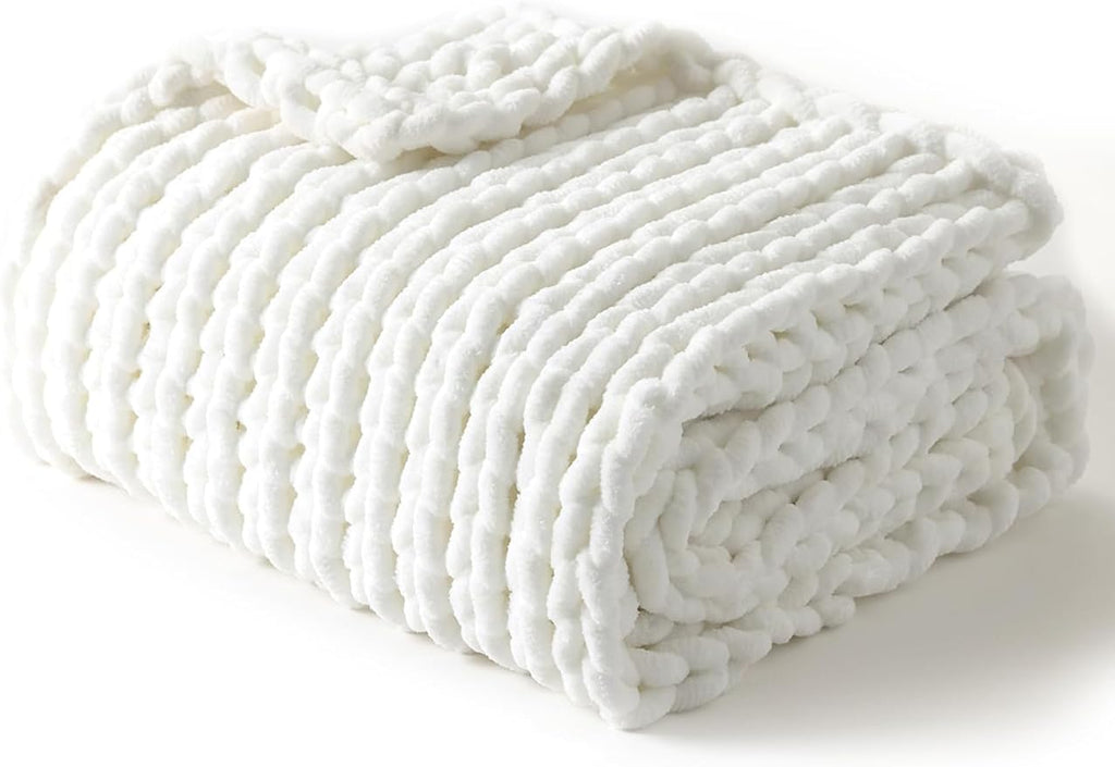 YnM Chunky Throw Blanket, Medium-Weight, Hand Knitted with Chenielle Yarn, Skin Friendly, Ventilated and Breathable, Machine Washable, Home Décor Piece for Couch, Sofa and Bed (White, 80x87 Inch)