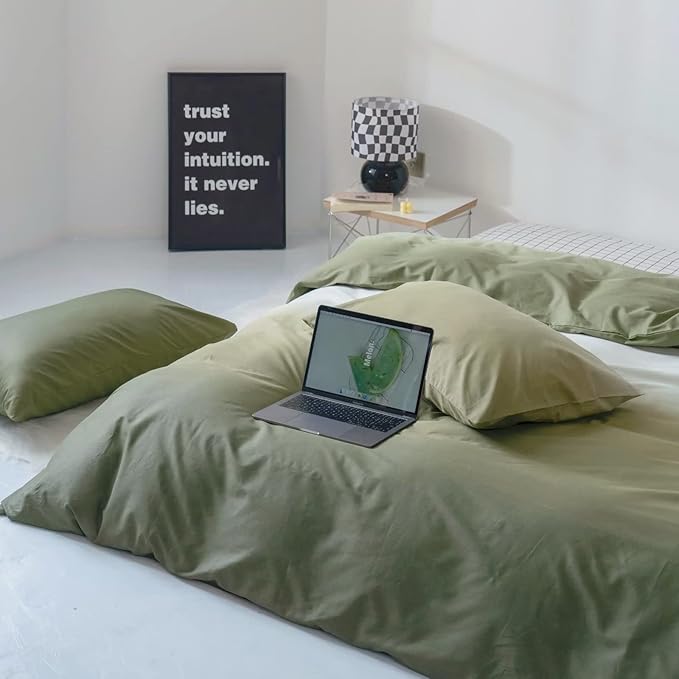CLOTHKNOW Green White Queen Comforter Set 3Pcs Green Gradient Bedding Comforter Sets Soft Comforter with 2 x Pillow Cases