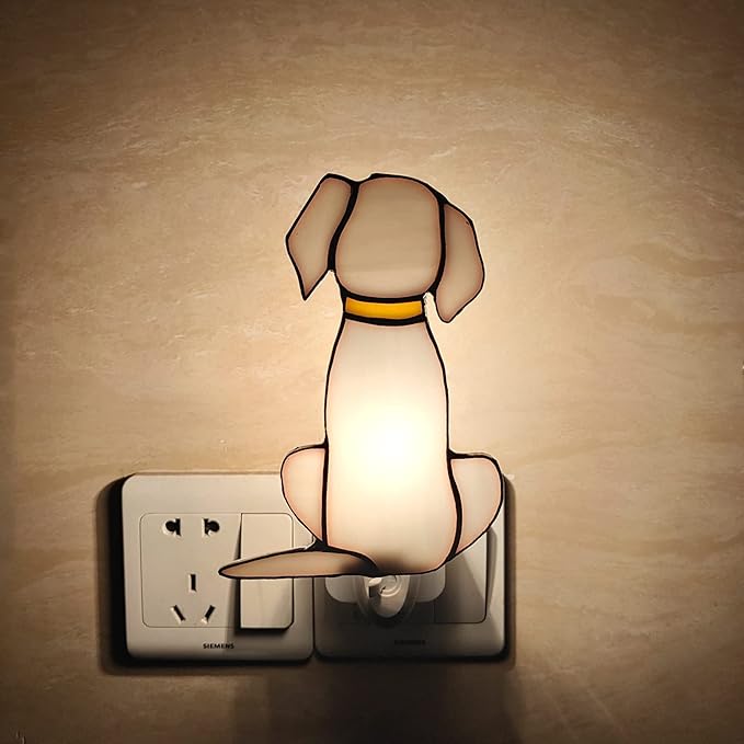 CHEZBABY Stained Glass Night Light Plug into Wall Lamp Decorative Accent Nightlight for Hallway Bedroom Bathroom Kitchen Home Décor(Labrador)