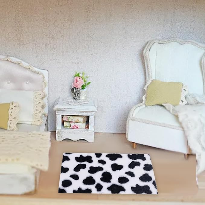 8 Pcs 3 Shapes Mini Plush Carpet, Mixed Color Mini Faux Fur Rug Fuzzy Plush Rug Minihouse Decoration Accessories for Living Room Nursery Home Decoration