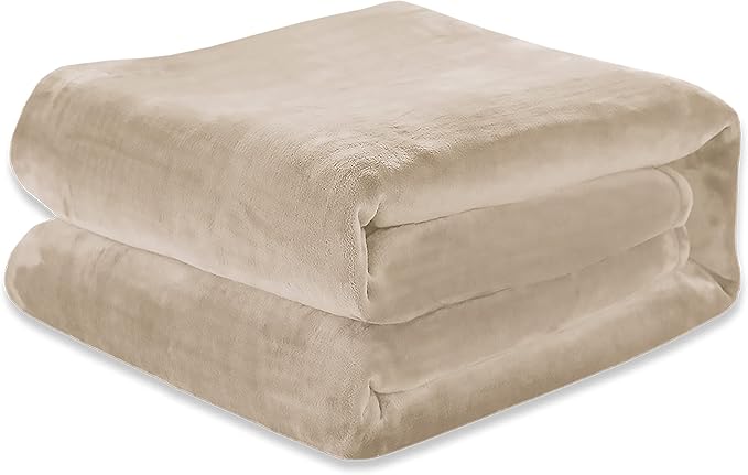 Elegant Comfort Luxury Velvety Feel Blanket, All-Season Lightweight Blanket, Ultra Plush, Soft, Cozy-Fuzzy Flannel Fleece for Couch, Sofa, Bed, Travel, Solid Design, Twin/Twin XL, Cream-Beige