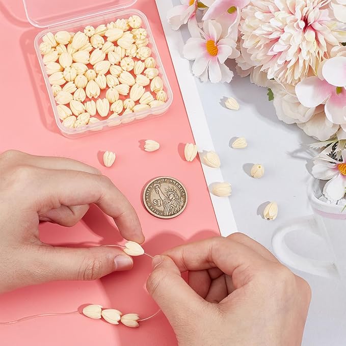 100pcs 9x11mm Pikake Flower Beads Artificial Coral Bead Summer Large Synthetic Corals Floral Shaped Shell Jasmine Bead Bulk for Jewelry Making Women Wedding Party Crafting DIY Accessories