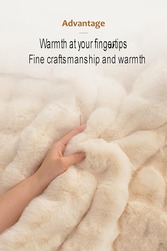 KXCR Soft Bedroom Rug Faux Fur Living Room Fluffy Area Carpet Home Decor Floor Mat Fluffy Plush Carpets Bedside Rugs for Kids Room Decoration (Color : White, Size : 50X80cm)
