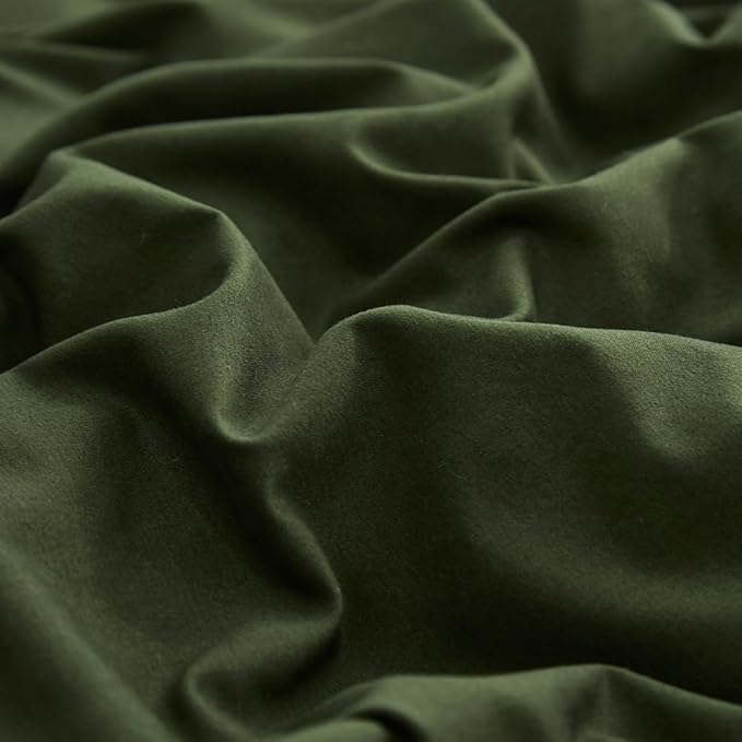 CLOTHKNOW Dark Green Queen Comforter Set Green Bedding Comforter Sets Soft Hunter Queen Comforter with 2 x Pillow Cases