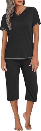 Ekouaer Women's Sleepwear Capri Pajama Sets Short Sleeve Two-Piece Pjs V Neck Tops & Capri Pants with Pockets S-3XL