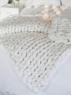 Chunky Knit Blanket Hand Made Merino Wool Throw Boho Bedroom Sofa Home Decor Giant Yarn(White 40"x60")