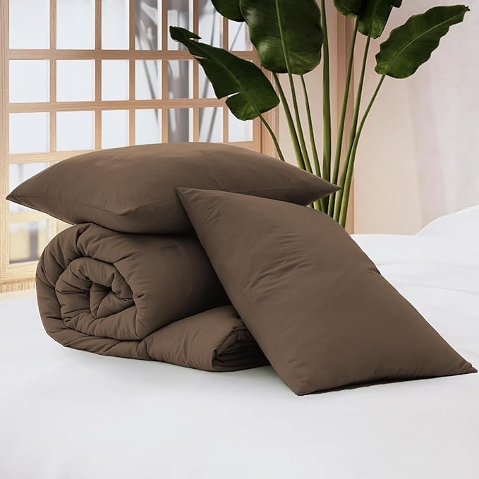 WRENSONGE Queen Comforter Set - 3 Pieces Prewashed Chocolate Brown Comforter Soft Lightweight for All Seasons,Down Alternative Comforters Queen Size with 2 Pillow Shams