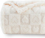 NEWCOSPLAY Super Soft Throw Blanket Ivory Premium Silky Flannel Fleece 3D Heart Checkered Lightweight Bed Blanket All Season Use (Ivory Heart, Throw(50"x70"))