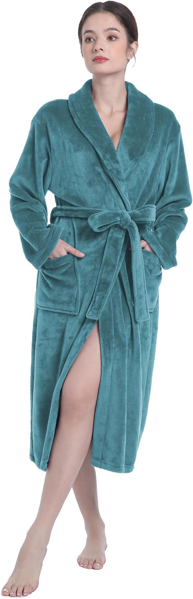 Plush Soft Robes for Women, Premium Fleece Womens Robe Cozy Warm Bathrobe