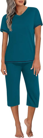 Ekouaer Women's Sleepwear Capri Pajama Sets Short Sleeve Two-Piece Pjs V Neck Tops & Capri Pants with Pockets S-3XL