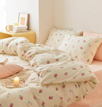 Nayoroom Strawberry Duvet Cover Set Full Size Girls Cute Pink Strawberries Kawaii Comforter Cover 2 Pieces Soft Lightweight Microfiber Cream White Bedding with Zipper Closure