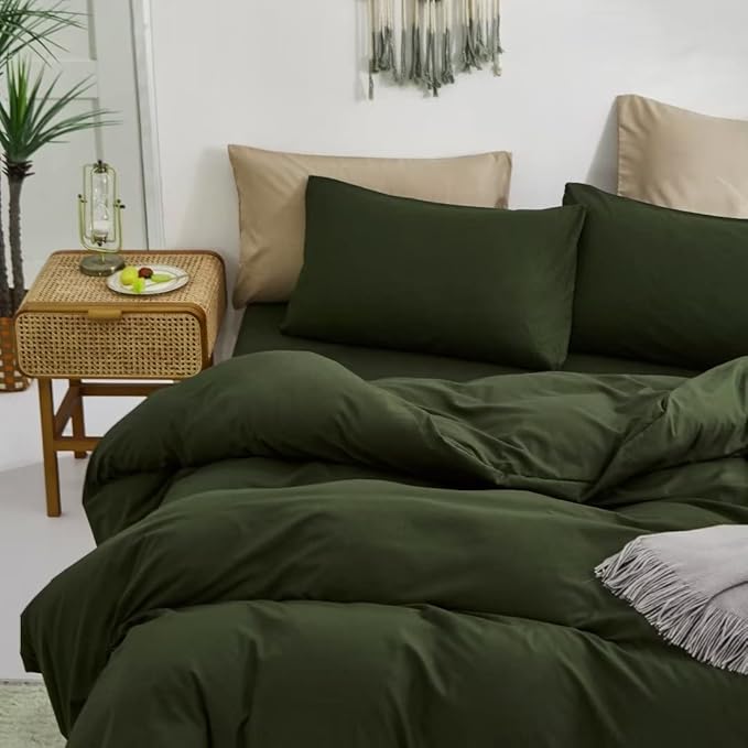 CLOTHKNOW Green Full Size Comforter Sets Dark Green Bedding Comforter Sets Soft Comforter with 2 Pillow Cases