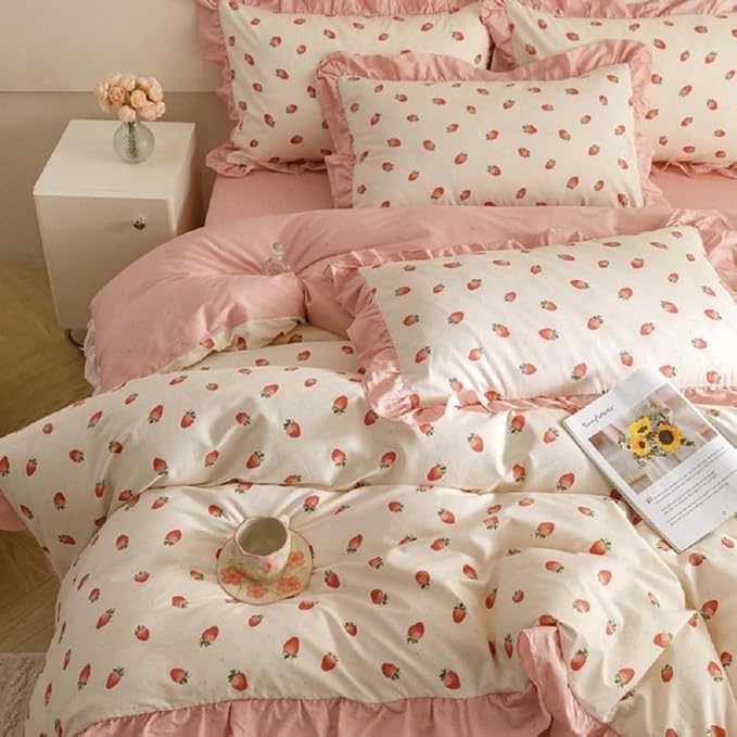 Nayoroom Ruffle Duvet Cover Full Size Pink Strawberry Printed on White Ruffled Bedding Set 3Pcs Reversible Kids Girls Cute Kawaii Coquette Comforter Cover Soft Lightweight Microfiber