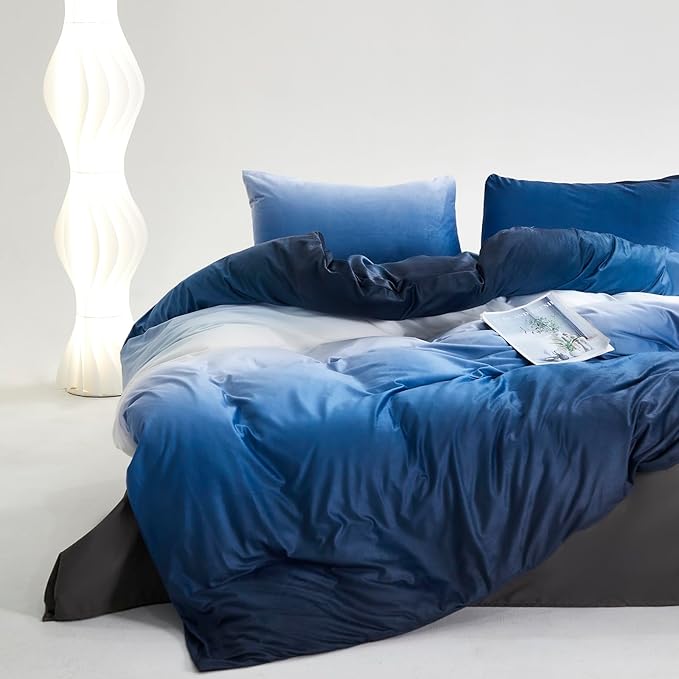 Luxlovery Blue Gradient Velvet Comforter Queen Fluffy Plush Flannel Bedding Set Queen Size Men Women Army Blue White Sherpa Micromink Blanket Quilts Warm Winter Warm Abstract Comforter Set