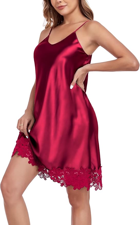 BestWendding Women's Silk Robe Set 2 Pieces Pajamas Sets Sexy Soft Satin Robe with V Neck Camisole Lingerie Nightgown