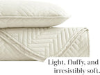 Southshore Fine Living, Inc. Oversized Queen Quilt Set, Soft Fabric, Summer Coverlet, Lightweight Bedspread with 2 Matching Quilted Pillow Shams, Queen or Full Bedding, Chevron Quilt Stitch, Alabaster