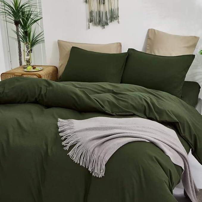 CLOTHKNOW Green Full Size Comforter Sets Dark Green Bedding Comforter Sets Soft Comforter with 2 Pillow Cases