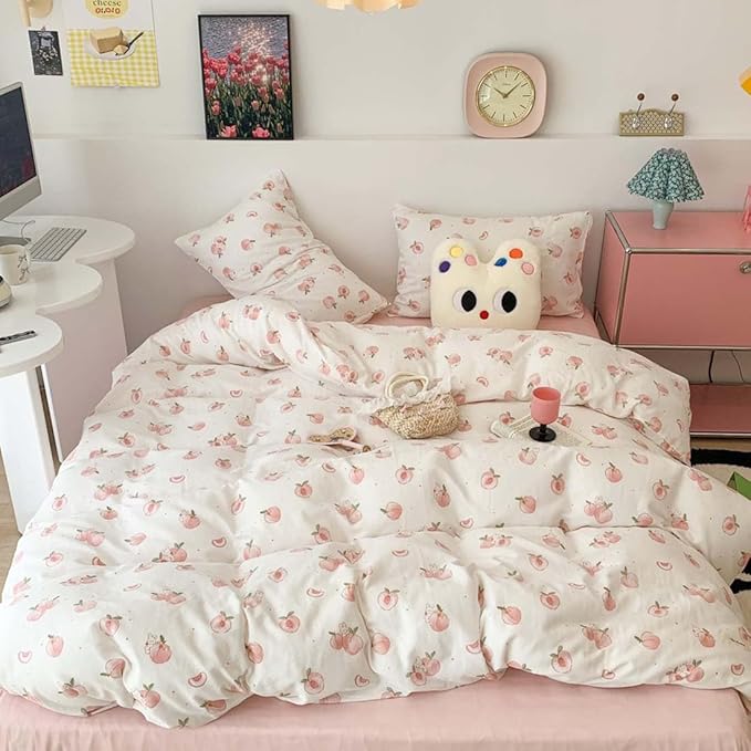 Nayoroom Pink Peach Duvet Cover Full Size Kawaii Fruit Peaches Rabbit Printed on White Comforter Cover 3Pcs Kids Girls Soft Breathable Microfiber Cute Cartoon Bedding Set with Zipper Closure