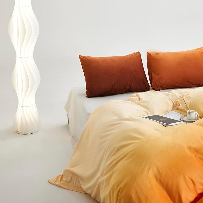 Luxlovery Orange Gradient Velvet Comforter Twin Women Girls Sunset Color Fluffy Flannel Bedding Comforter Set Art Style Sherpa Quilts Blanket Soft Warm Winter Bedding Set for Twin Bed