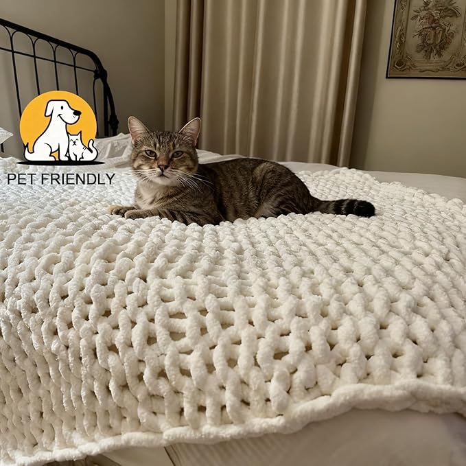 Luxury Super Chunky Knit Throw Blanket, Handmade Chenille Cable Knit Crochet Blanket 50x60, Soft Thick Chunky Yarn Knit Throw for Couch & Bed, No Shedding, Ivory/Cream Home Decor Gift