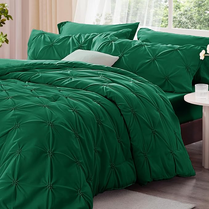 BEDELITE Forest Green Queen Comforter Set - 3 Pieces Boho Pintuck Bedding Comforter Sets, Lightweight Soft & Warm Bed Comforter Queen with 2 Pillowcases for All Season