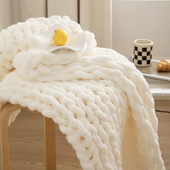 Wttfc Chunky Knit Throw Blanket, Handmade Soft Chenille Yarn Throw Blanket, Thick Cable Knitted Blankets, Large Rope Knot Crochet Blankets for Couch Sofa Bed Home Decor,Earthy Yellow,150x200cm
