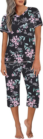 Ekouaer Women's Sleepwear Capri Pajama Sets Short Sleeve Two-Piece Pjs V Neck Tops & Capri Pants with Pockets S-3XL