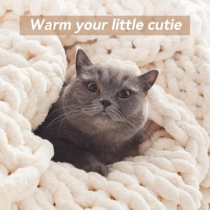 Negwoo Chunky Knit Throw Blanket, 60''*80'' Knitted Throw Chenille Yarn for Bed Couch, Handmade Cream Crochet Big Thick Blanket, Machine Washable Cute Comfy Blanket for Home Decor