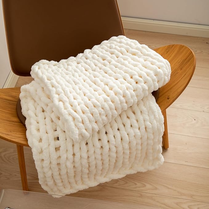 Luxury Chunky Knit Blanket Throw, Handmade Thick Chenille Yarn Throw 40"x40", Cream Cable Knit Crochet Blanket, Decorative Cozy and Soft Crochet Throw Blanket for Couch Home Decor