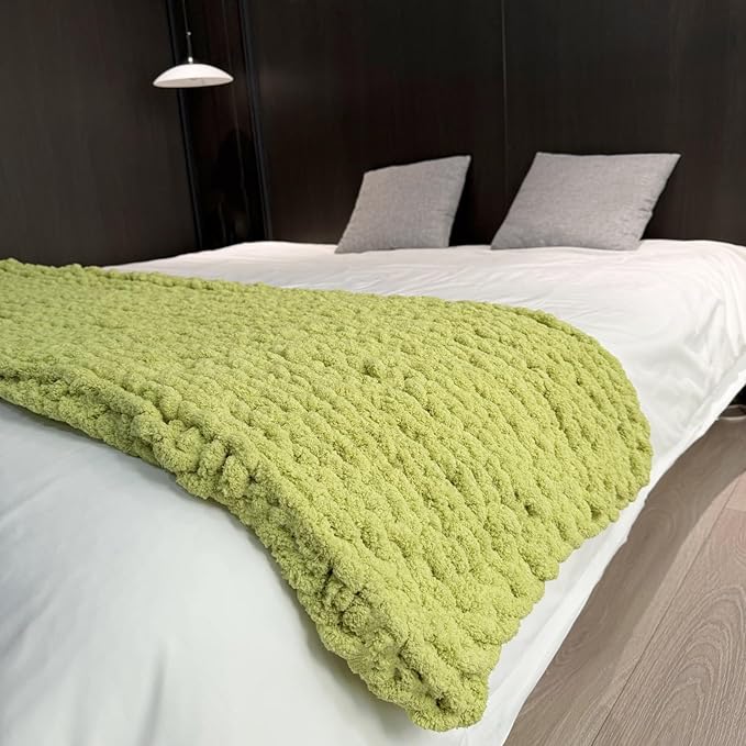 Chunky Knit Blanket Throw 40"×40", Chenille Throw Blankets, Handmade Warm & Cozy Blanket Couch Bed Home Decor, Soft Breathable Fleece Banket, Christmas for Couch Bed Sofa Best Gift (Green)