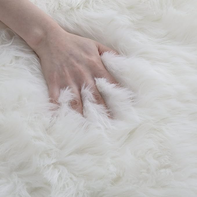 HOMBYS 10x10 Oversized Faux Fur Area Rug for Living Room Bedroom, Super Soft & Fluffy White Faux Sheepskin Play Carpet for Kids Children, Luxury Plush Furry Décor Shaggy Feet Mat for Bedside
