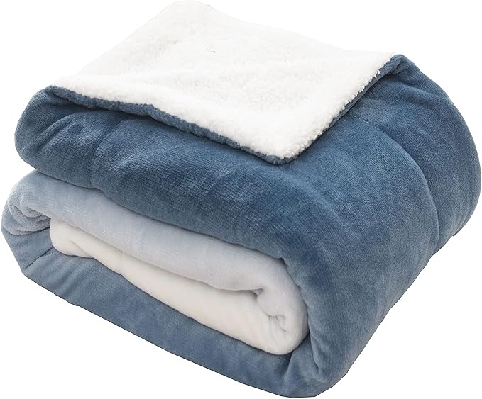 Elegant Comfort Throw Blanket, Reversible Sherpa Flannel, Ultra-Soft, Fuzzy, Cozy and Plush- All Season Lightweight Decorative Throw, 50 x 60 inches, Ombre Design Sherpa Throw, Blue