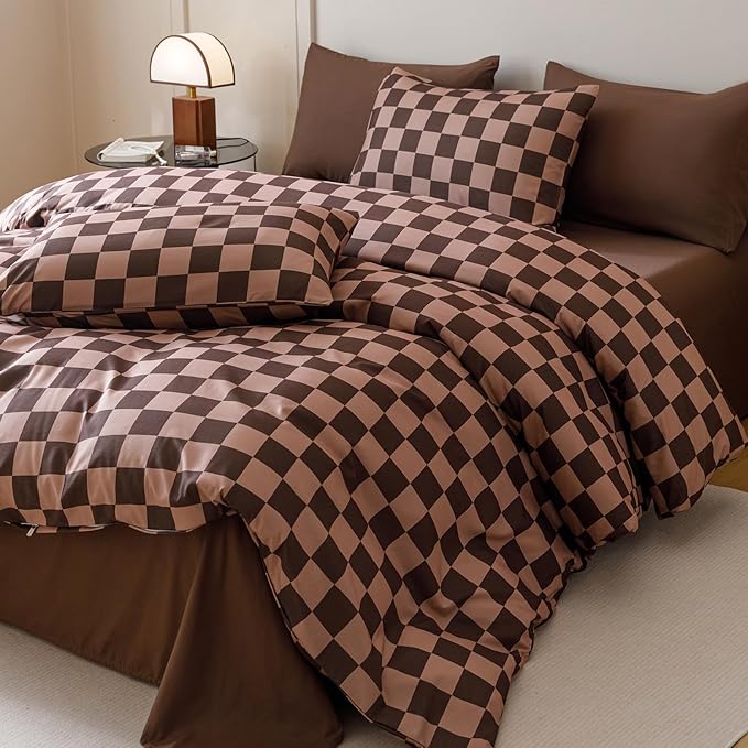 CLOTHKNOW Dark Brown Plaid King Size Comforter Set 3Pcs Grid Bedding Comforter Sets Soft Checker Geometric Comforter with 2 x Pillow Cases