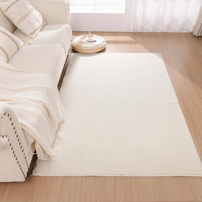 SHACOS Silky Soft Faux Rabbit Fur Area Rug 4'x6' Non Slip Washable Padded Throw Rugs Fluffy Cozy Indoor Modern Carpet for Living Room Bedroom Dining Room Kids Room Dorm Home Decor, Cream