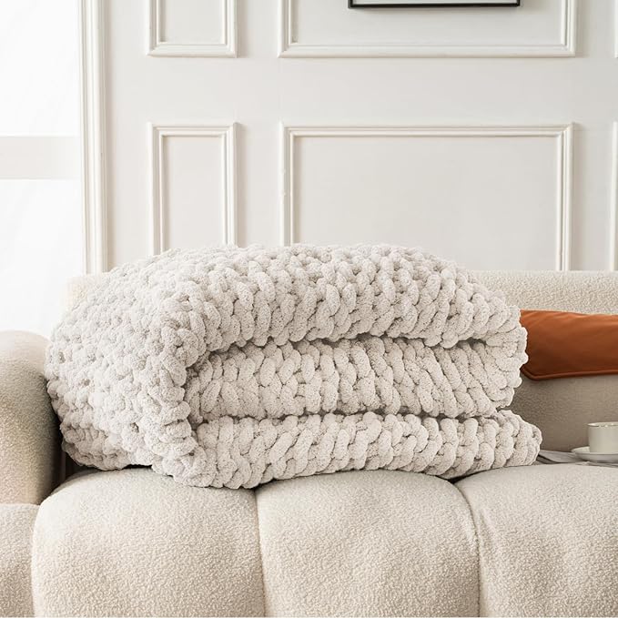 Ultra Soft Chunky Knit Throw Blanket 50x60 Hand Knitted Warm Chenille Throw, Home Decor Soft Thick Yarn Cable Knit Blanket Breathable Fleece Banket Christmas for Couch Bed Sofa Best GIF Gift