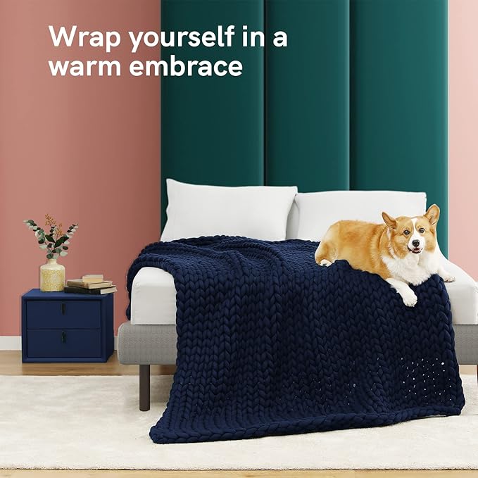 YnM Weighted Blanket, Handmade Chunky Knitted Design, Soft and Cozy, Temperature Regulating and Breathable, Machine Washable Throw for Sleep or Home Decor (Prussian Blue, 60x80 Inch, 20lbs)