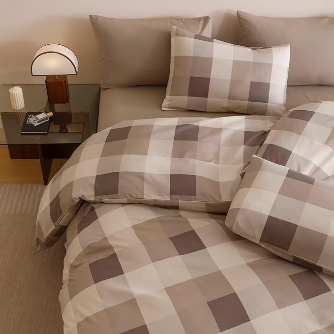 Cottonight Checkered Khaki Comforter Set Queen Men Gingham Grid Bedding Set Khaki and Cream Coffee Grid Comforter Fluffy Soft Blanket Quilts Modern Cottagecore Comforter for Queen Bed