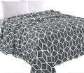 Elegant Comfort Luxury Velvety Feel Blanket, All-Season Lightweight Blanket, Ultra Plush, Soft, Cozy-Fuzzy Flannel Fleece for Couch, Sofa, Bed, Travel, Cube Design, Twin/Twin XL, Gray