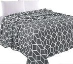 Elegant Comfort Luxury Velvety Feel Blanket, All-Season Lightweight Blanket, Ultra Plush, Soft, Cozy-Fuzzy Flannel Fleece for Couch, Sofa, Bed, Travel, Cube Design, King/California King, Gray