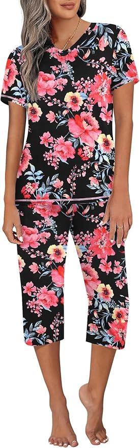 Ekouaer Women's Sleepwear Capri Pajama Sets Short Sleeve Two-Piece Pjs V Neck Tops & Capri Pants with Pockets S-3XL