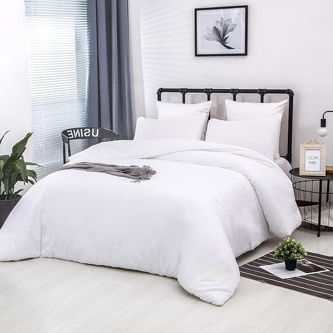 CLOTHKNOW White Queen Comforter Set White Bedding Comforter Sets All Season Soft Bed Comforter Sets Queen Comforter with 2 x Pillowcases