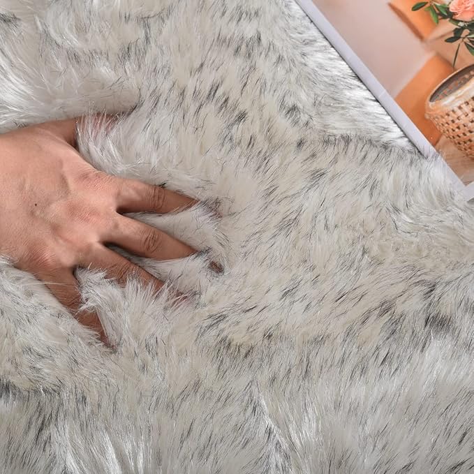 ORINOVA White and Gray Furry Carpet for Bedroom Fuzzy Faux Sheepskin Washable Fur Area Rugs for Living Room Rug 4x6 Rectangle Nursery Rug