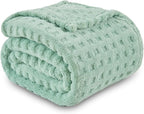 NEWCOSPLAY Super Soft Throw Blanket Green Premium Silky Flannel Fleece 3D Waffle Checkered Lightweight Bed Blanket All Season Use (New Sage Green, Throw(50"x70"))
