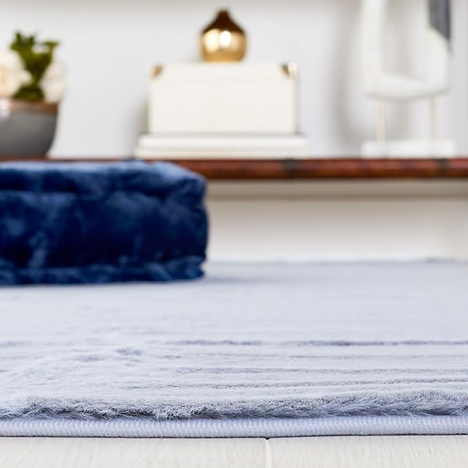 SAFAVIEH Washable Rug Faux Rabbit Fur Shag Collection - 6' x 9', Light Grey, Slip Resistant & Easy Cleaning, Ideal for Living Room, Bedroom, Kids Playroom, Nursery, Dining Space (FRF976F)