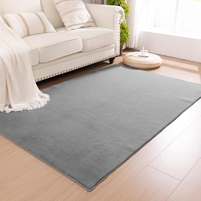 SHACOS Silky Soft Faux Rabbit Fur Area Rug 4'x6' Non Slip Washable Padded Throw Rugs Fluffy Cozy Indoor Modern Carpet for Living Room Bedroom Dining Room Kids Room Dorm Home Decor, Grey