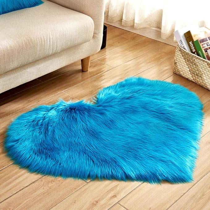 Fluffy Faux Fur Heart Shaped Area Rug Soft Fuzzy Carpet Home Decoration Wedding Party for Bedroom Living Room Bedside 50x60cm Blue