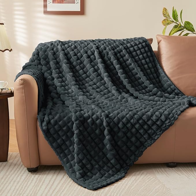 BEDELITE Charcoal Gray Throw Blanket for Couch and Bed- Super Soft and Warm 3D Checkered Fluffy Fuzzy Fleece Blanket, Luxurious Plush Cozy Blanket for Room Decor Spring, 50x60 inches