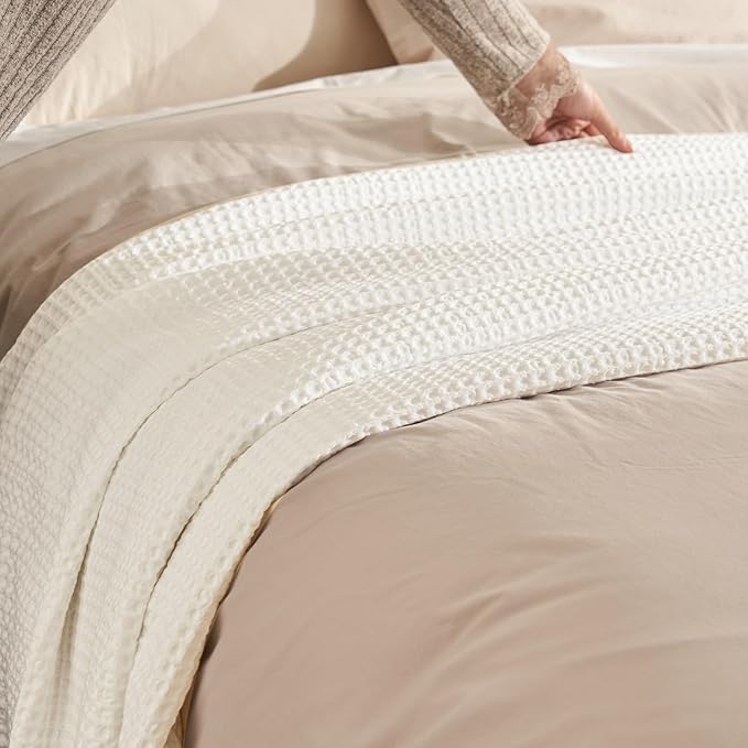 PHF Ultra Soft Waffle Weave Throw Blanket 50"x 60"- Washed Lightweight Breathable Cozy Woven Blanket for Bed - Aesthetic Decor for Couch Bedding Sofa Home Car - Coconut White